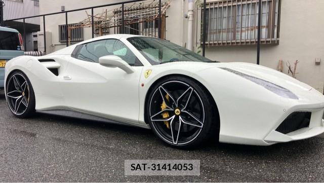 Ferrari 488 Spider 2017-04 8815555-3