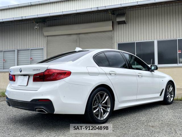 Bmw 5 SERIES 2019-11 8812452-1