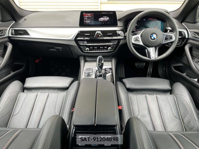 Bmw 5 SERIES 2019-11 8812452-2