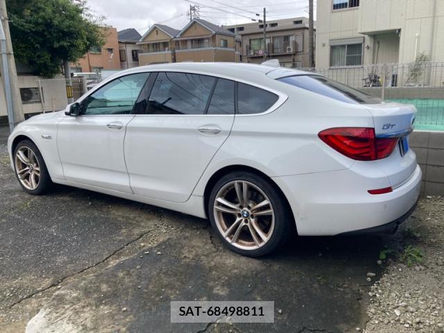 Bmw 5 SERIES 2010-04 8813502-1