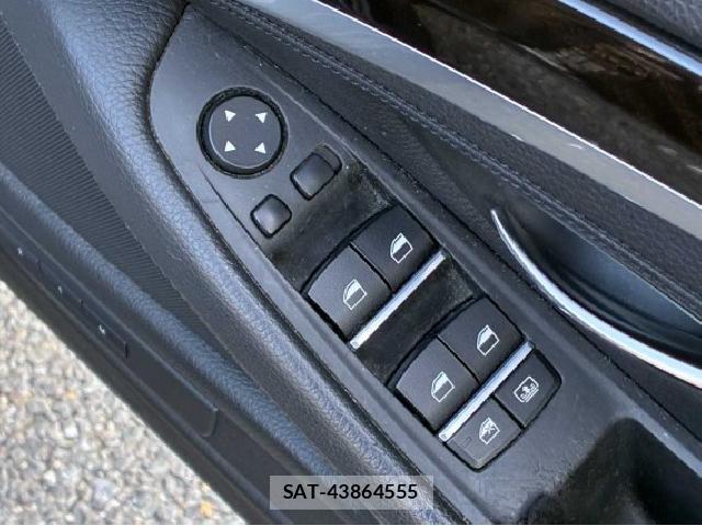 Bmw 5 SERIES 2014-04 8814036-17