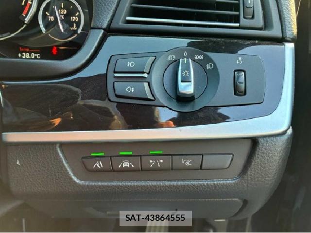 Bmw 5 SERIES 2014-04 8814036-6