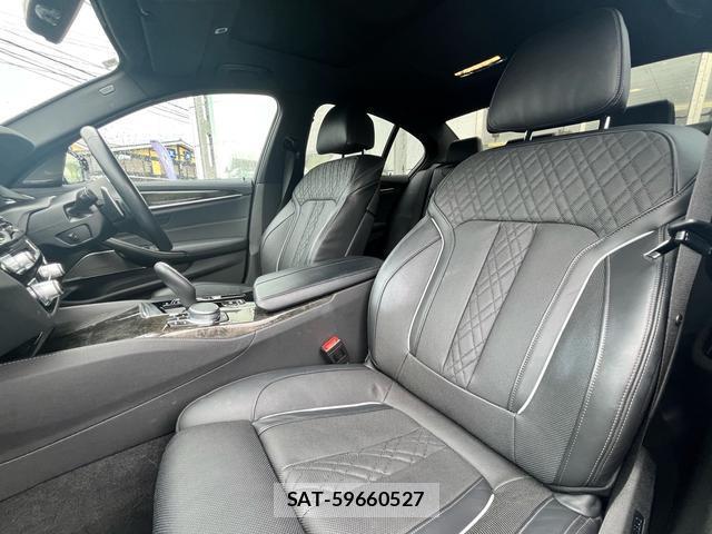 Bmw 5 SERIES 2021-06 8814640-2