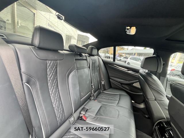 Bmw 5 SERIES 2021-06 8814640-4