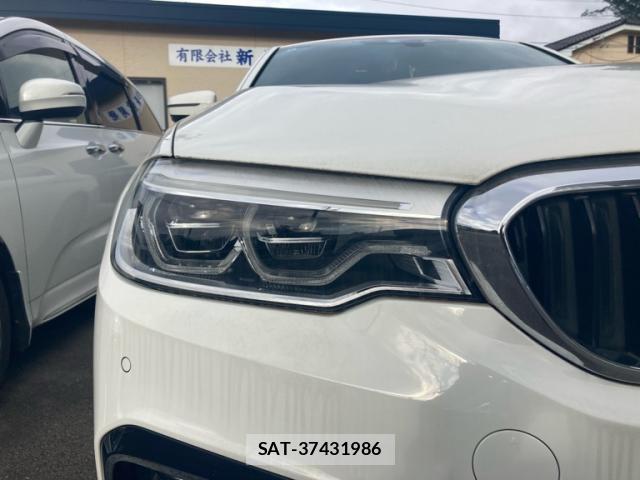 Bmw 5 SERIES 2018-12 8816266-1