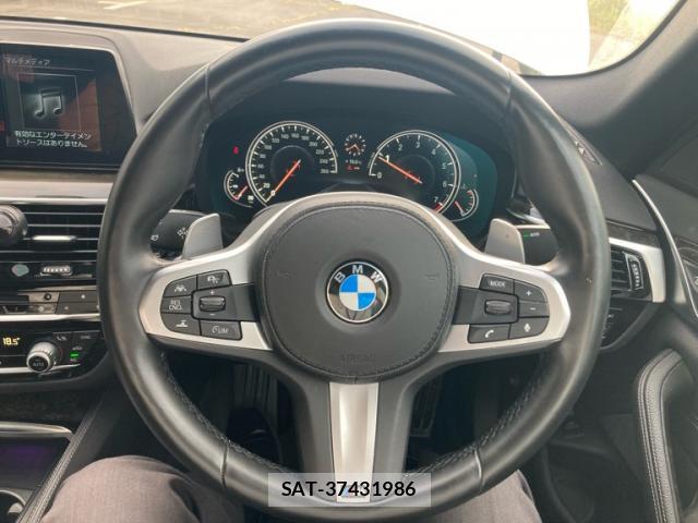 Bmw 5 SERIES 2018-12 8816266-17