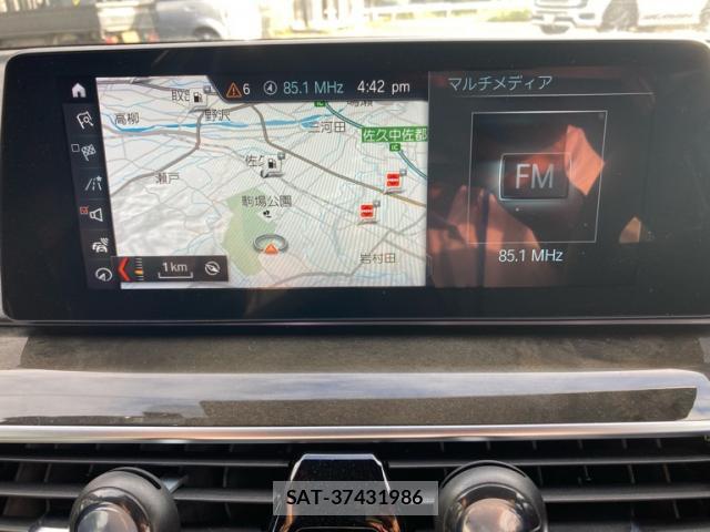 Bmw 5 SERIES 2018-12 8816266-19