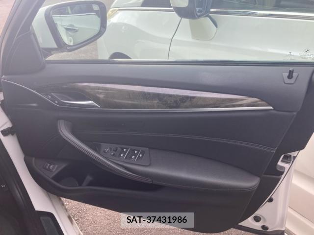 Bmw 5 SERIES 2018-12 8816266-8