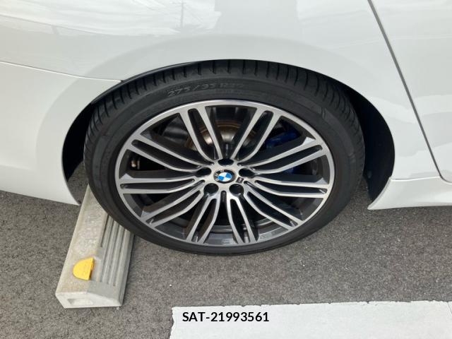 Bmw 5 SERIES 2017-09 8816388-4