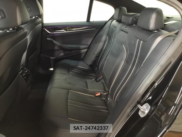Bmw 5 SERIES 2021-02 8817060-12