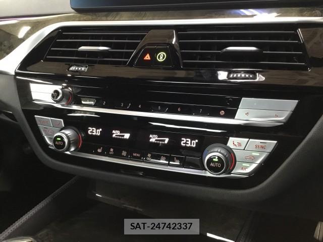 Bmw 5 SERIES 2021-02 8817060-15