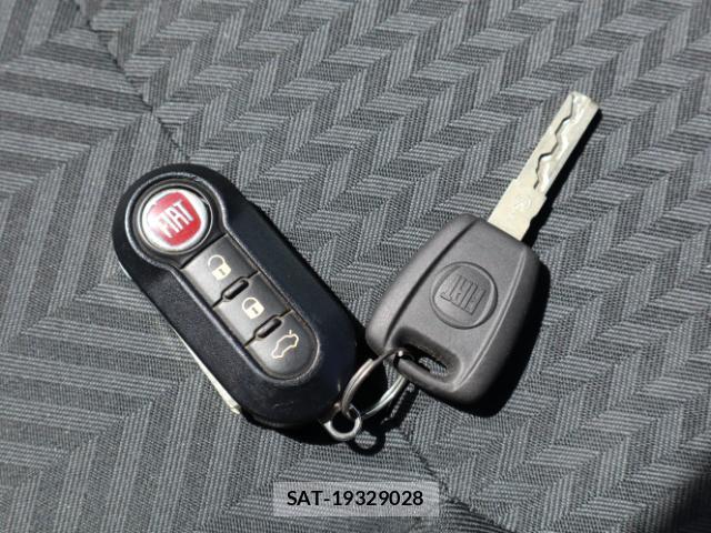 Fiat 500 2016-12 8812114-8