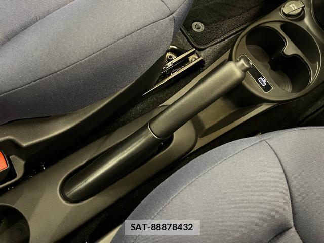 Fiat 500 2023-09 8812941-15