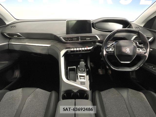 Peugeot 5008 2018-04 8814811-1