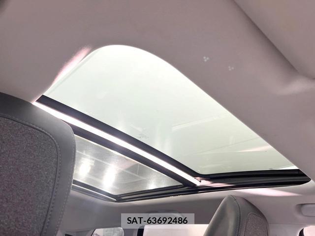 Peugeot 5008 2018-04 8814811-3