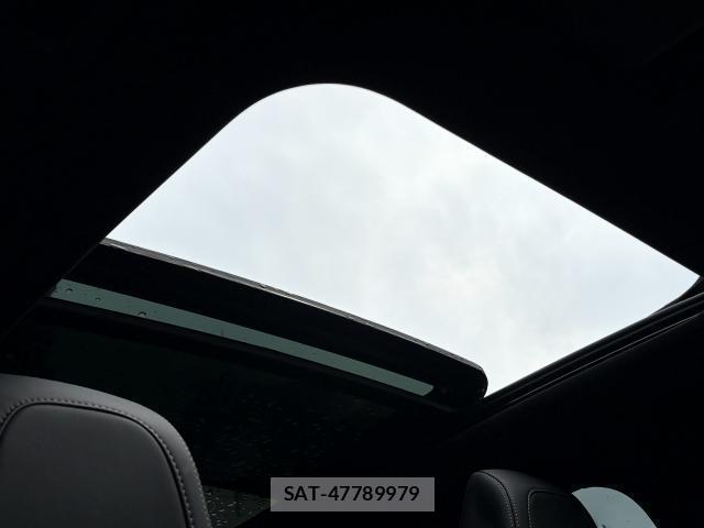 Peugeot 5008 2021-06 8815065-3