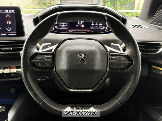 Peugeot 5008 2023-09 8815066-12
