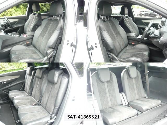 Peugeot 5008 2018-02 8817716-5