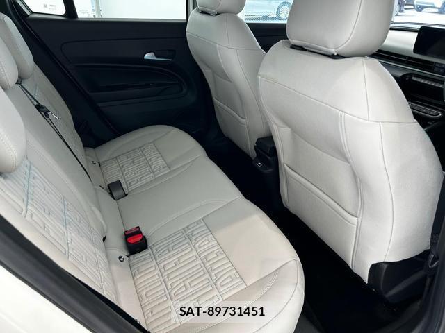 Fiat 600 Hybrid 2025-06 8816452-12