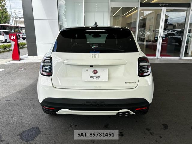 Fiat 600 Hybrid 2025-06 8816452-3
