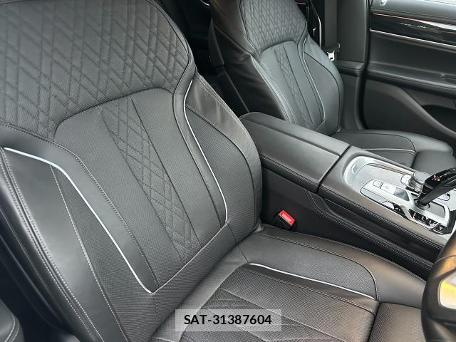 Bmw 7 SERIES 2017-06 8814341-5