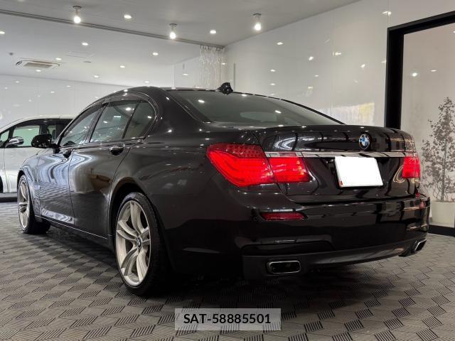 Bmw 7 SERIES 2015-09 8814656-16