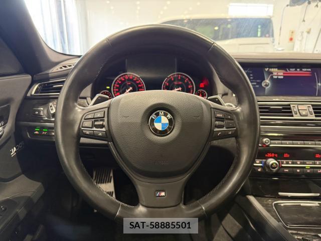 Bmw 7 SERIES 2015-09 8814656-5