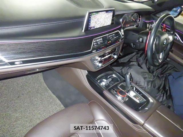 Bmw 7 SERIES 2016-03 8815421-2