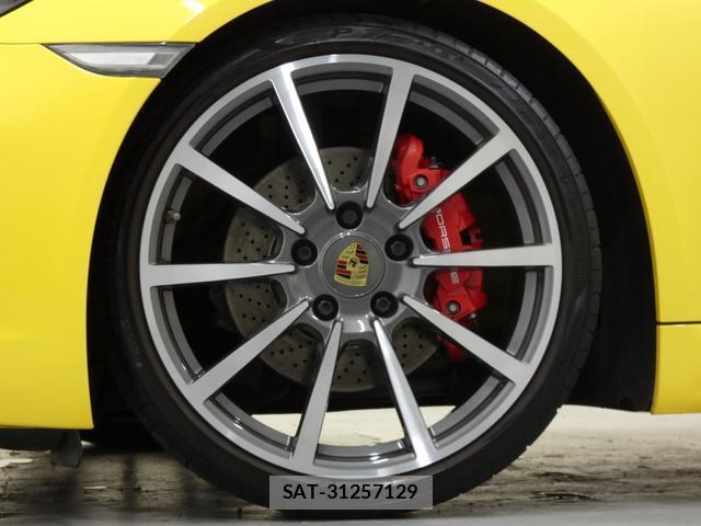 Porsche 718 Cayman 2017-12 8817277-5