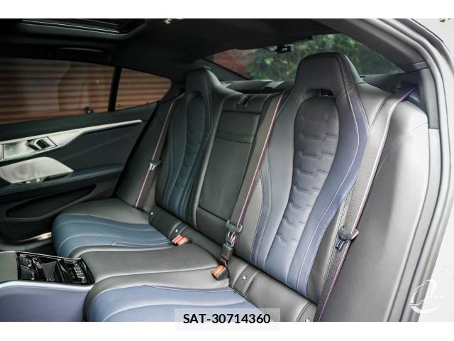 Bmw 8 SERIES 2023-02 8812546-5