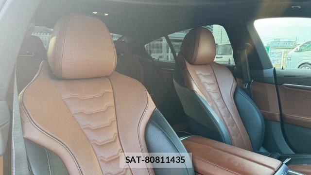 Bmw 8 SERIES 2023-01 8815537-5