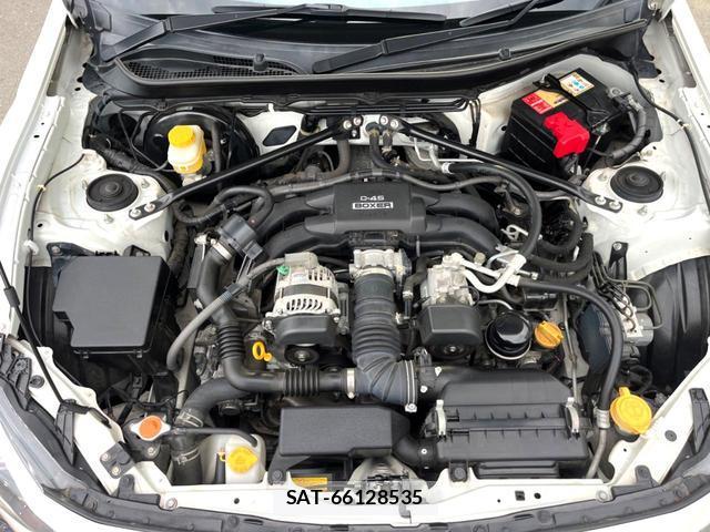 Toyota 86 2017-02 8812223-17