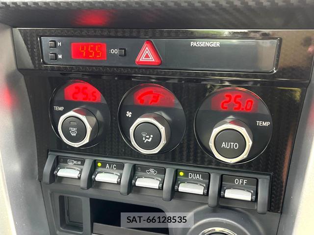 Toyota 86 2017-02 8812223-6