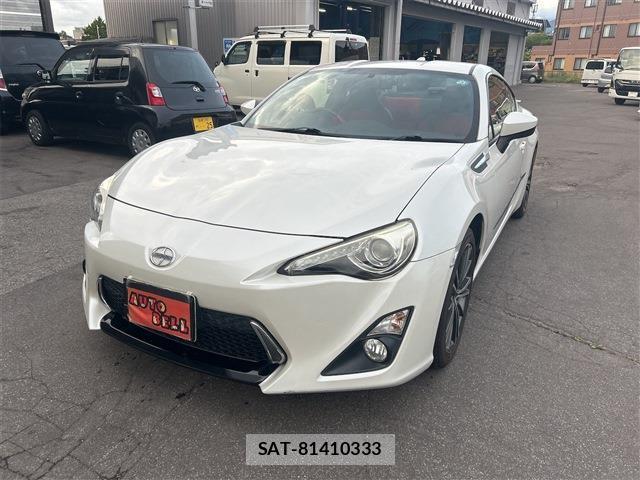 Toyota 86 2013-05 8812834-1