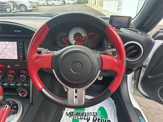Toyota 86 2013-05 8812834-11