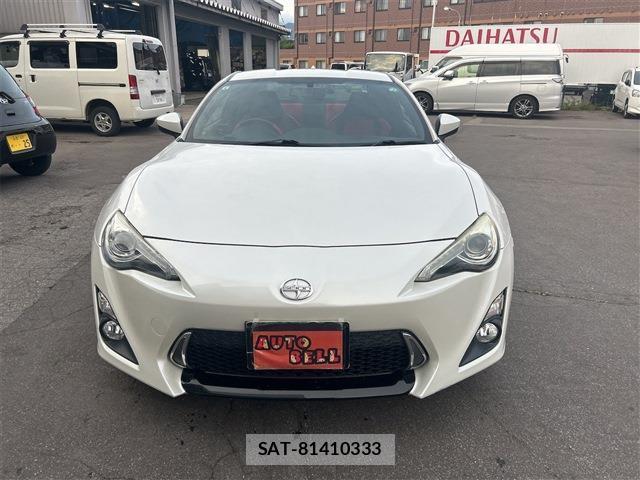 Toyota 86 2013-05 8812834-2
