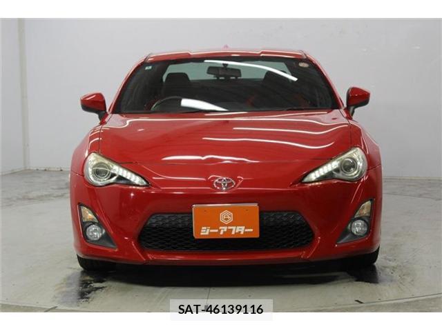 Toyota 86 2012-08 8814319-1