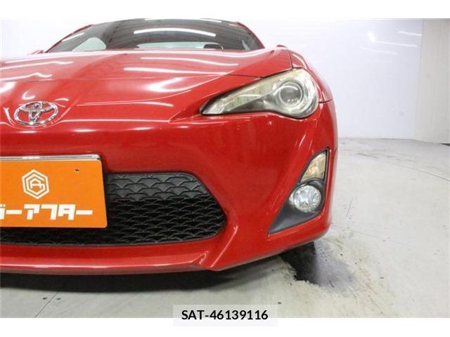 Toyota 86 2012-08 8814319-13