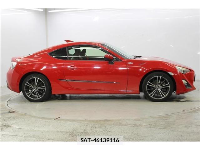 Toyota 86 2012-08 8814319-3