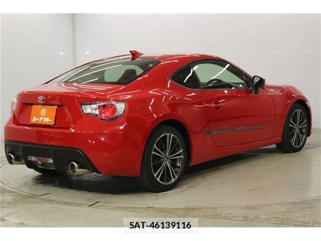 Toyota 86 2012-08 8814319-4