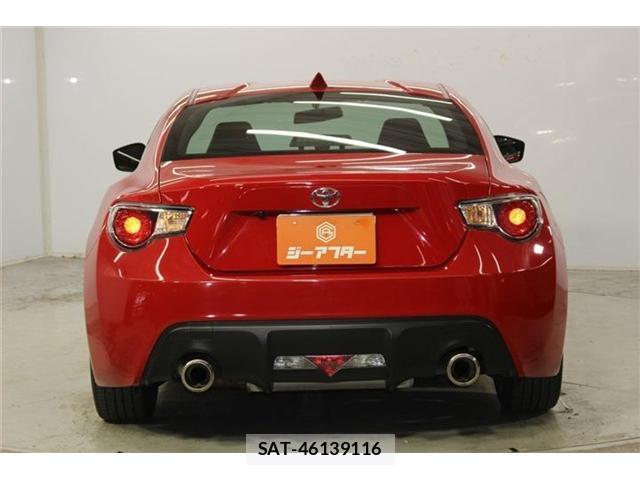 Toyota 86 2012-08 8814319-5