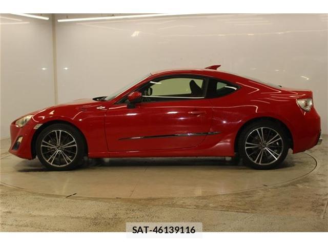 Toyota 86 2012-08 8814319-7