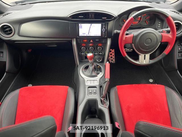 Toyota 86 2013-03 8814507-1