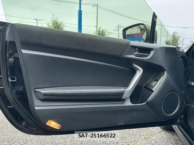 Toyota 86 2018-06 8814524-10