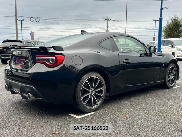 Toyota 86 2018-06 8814524-5