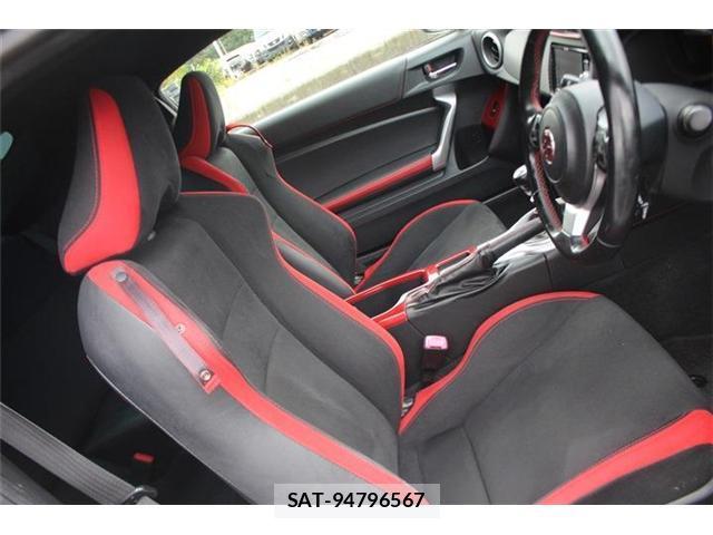 Toyota 86 2016-11 8815673-17