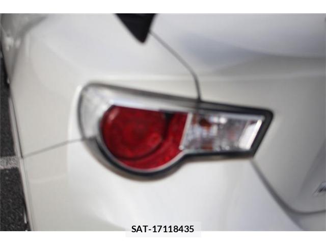 Toyota 86 2015-10 8815689-14
