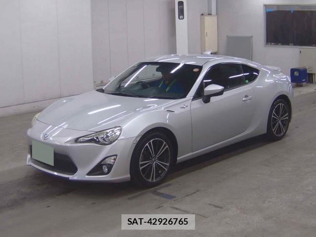 Toyota 86 2012-08 8816020-3
