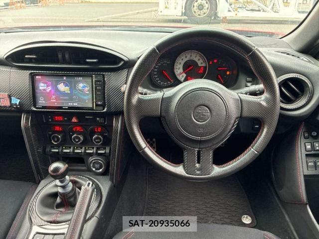 Toyota 86 2014-01 8816311-4