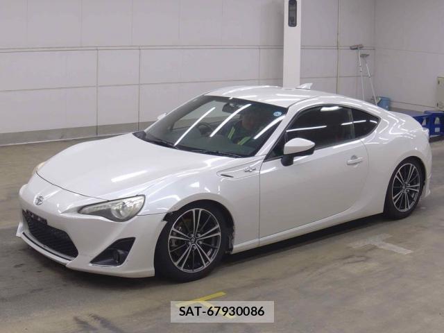 Toyota 86 2013-06 8816604-0